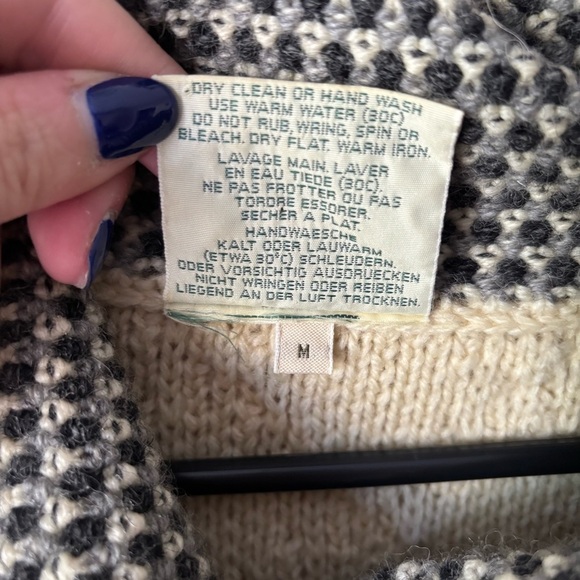 Carraig Donn | Women's 100% Wool Chunky Knit Longline Cardigan Size Medium - Picture 4 of 9